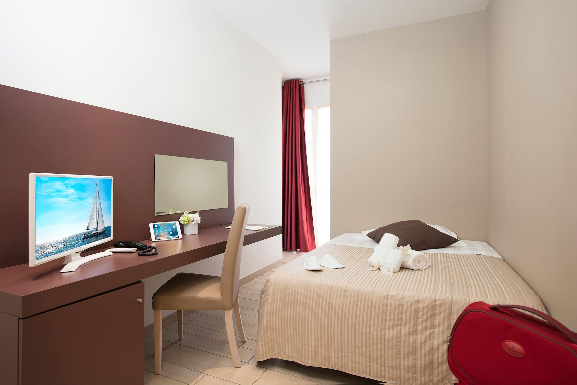 Hotel Fiamma & Spa เชเซนาติโก ภายนอก รูปภาพ