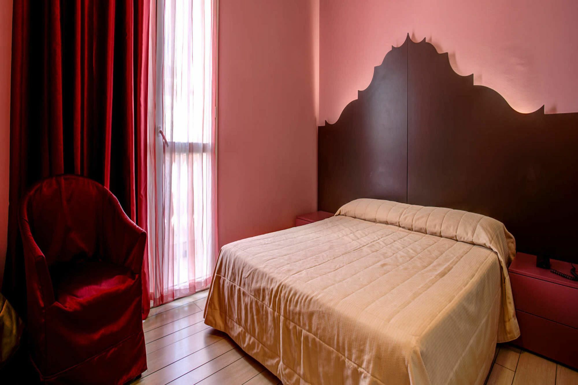 Hotel Fiamma & Spa เชเซนาติโก ภายนอก รูปภาพ