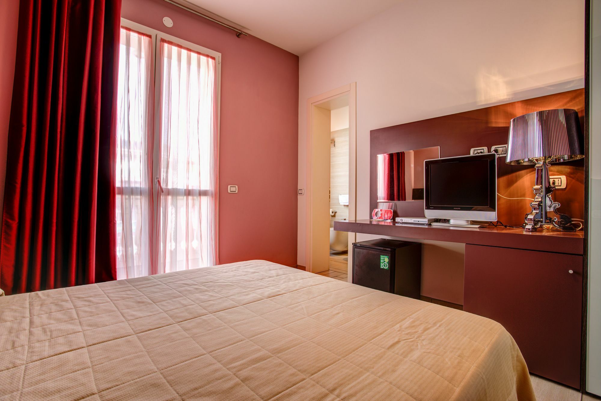 Hotel Fiamma & Spa เชเซนาติโก ภายนอก รูปภาพ