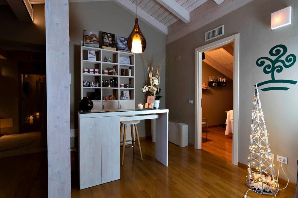 Hotel Fiamma & Spa เชเซนาติโก ภายนอก รูปภาพ